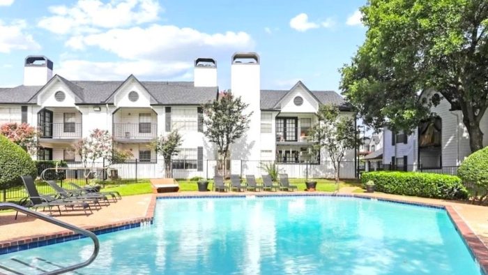 3001 Crystal Springs